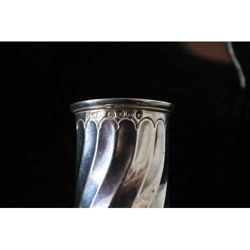 53 - Good Quality and Weight Silver Hallmarked Sugar Shaker - 57.8g