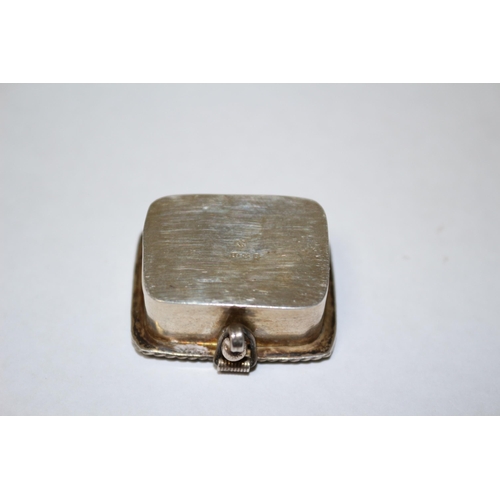 63 - 925 Silver Marked Mother of Pearl Pill Box Hallmarked - 5.7g