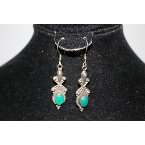 65 - 925 Marked Pair of Drop Earrings with Green Stone - 5.7g