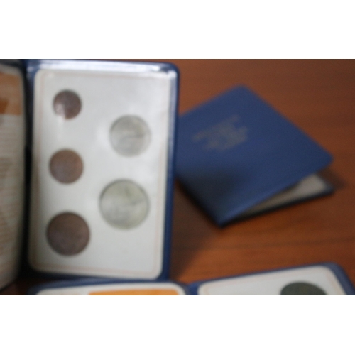 76 - 4 x Wallets Containing Britain's First Decimal Coin Sets plus a Small Selection of Other Vintage Coi... 