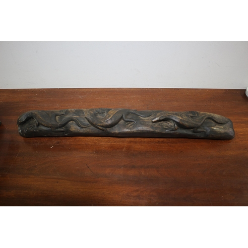 242 - Very Nice and Well Carved Solid Wood Display Log with 3 Lizards Mounted on it - 62cm