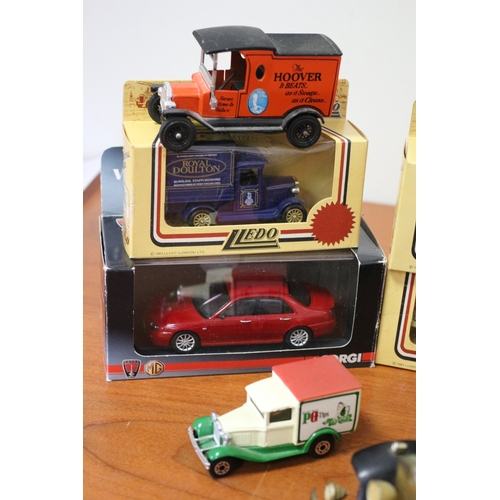 35 - Selection of Boxed and Loose Die cast Model Vehicles - Lledo, Corgi and Matchbox plus others. Also a... 