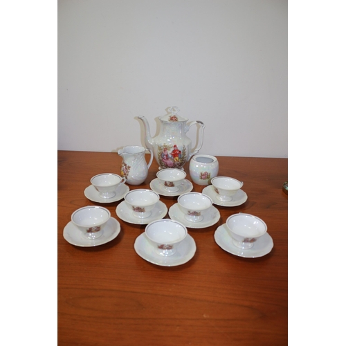 58 - Lustre Ware Oyster Effect Decorative Teapot, Milk Jug, Sugar Bowl and 8 Cups & Saucers