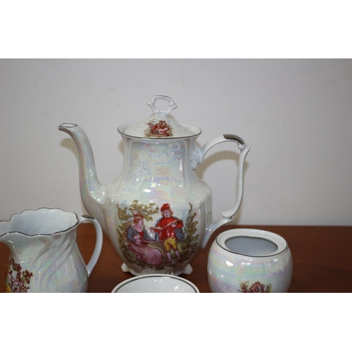 58 - Lustre Ware Oyster Effect Decorative Teapot, Milk Jug, Sugar Bowl and 8 Cups & Saucers