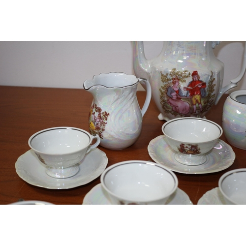 58 - Lustre Ware Oyster Effect Decorative Teapot, Milk Jug, Sugar Bowl and 8 Cups & Saucers