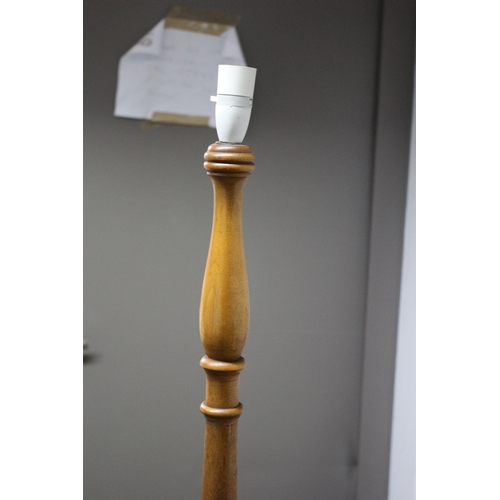 92 - Vintage Solid Wood Floor Lamp