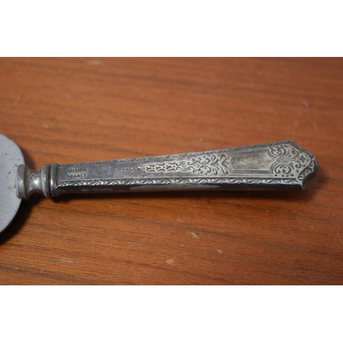 134 - Sterling Silver Handled Cake Slice