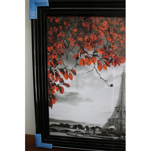 313 - Liquid Art Picture of Paris. 85 x 85cm. New, Still in Protective Wrapping.