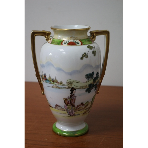 121 - Japanese Noritake Vase Dating From Approximately 1908 to 1920 - 21.5cm - Highly Decorated