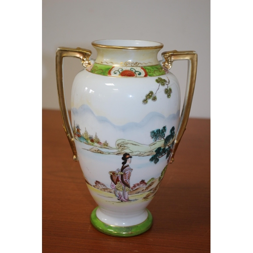 121 - Japanese Noritake Vase Dating From Approximately 1908 to 1920 - 21.5cm - Highly Decorated