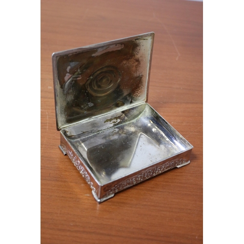 126 - Highly Decorative Vintage Cigarette Case in White Metal