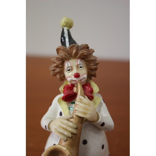 141 - Vintage Shudehill Clown with Saxophone