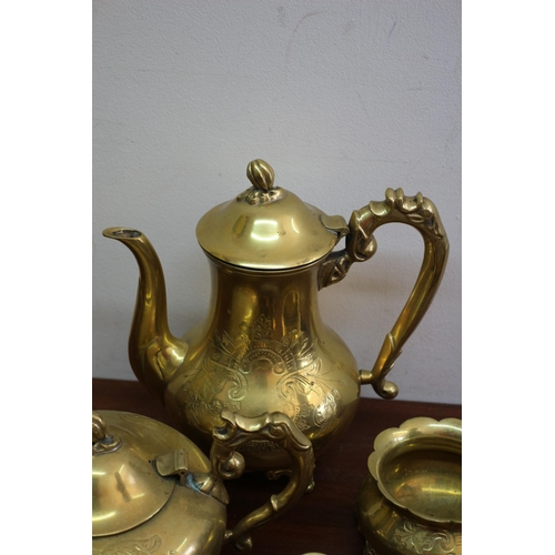 16 - Gilded Tea Set