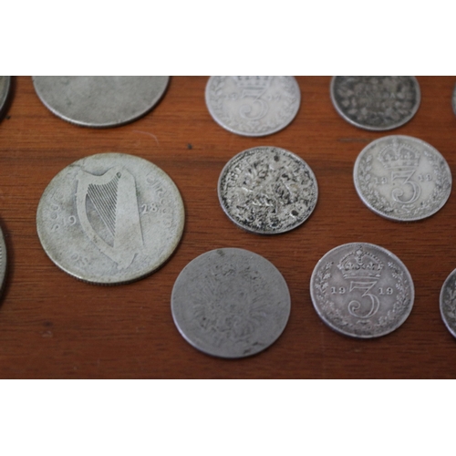 177 - Good Selection of Silver Half Crowns, Sixpences and Other White Metal Coins