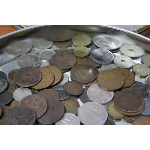 179 - Good Selection of Antique and Vintage Coins to include Pennies, Threepenny Pieces and Various Other ... 