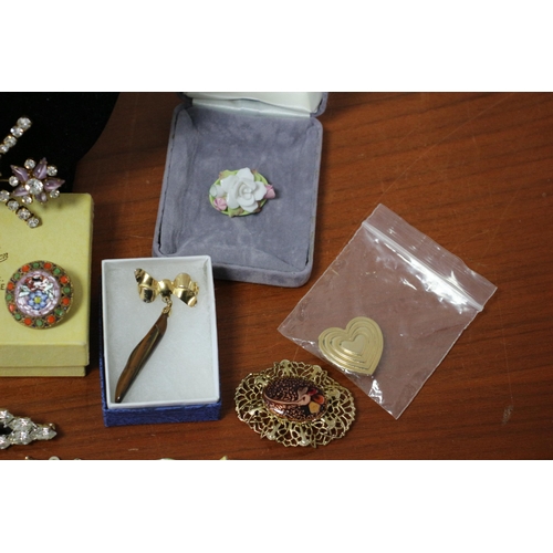 187 - Good Selection of Costume Brooches - Earrings and Necklaces