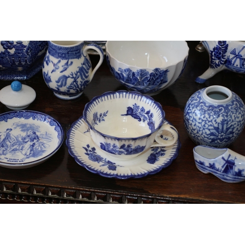 19 - Selection of Blue and White Willow Pattern Crockery including a Sadler Teapot