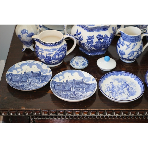 19 - Selection of Blue and White Willow Pattern Crockery including a Sadler Teapot