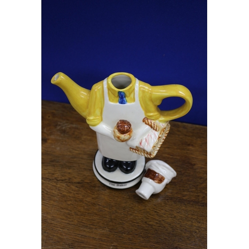 246 - Highly Collectable Tony Carter Pottery Tea Pot - The Baker - 22cm Tall