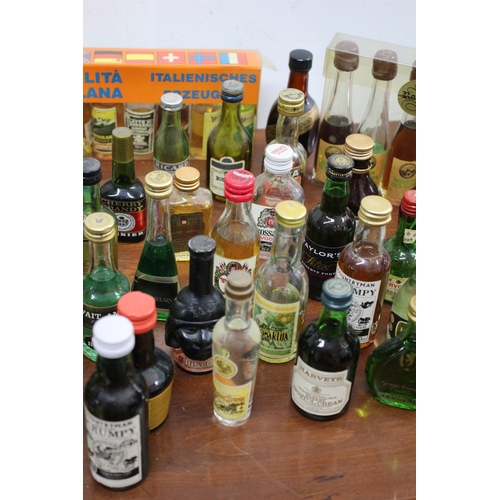 7 - Selection of Alcohol Miniatures