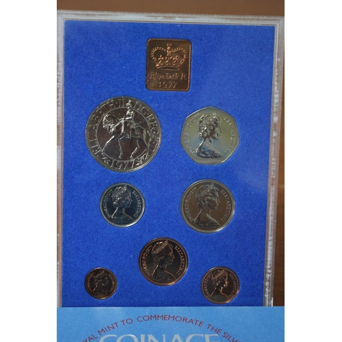 81 - 1977 Silver Jubilee, Coinage of Great Britain, Royal Mint