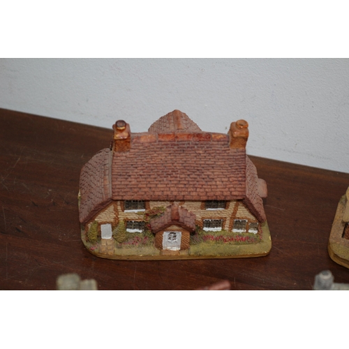 9 - Selection of Lilliput Lane & David Winter cottages