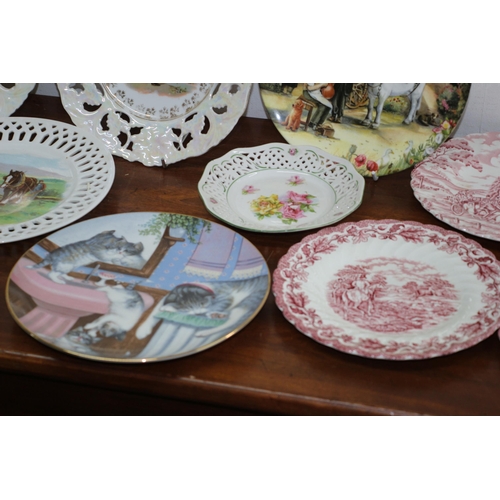 332 - Selection of Collectors Plates plus Other Items