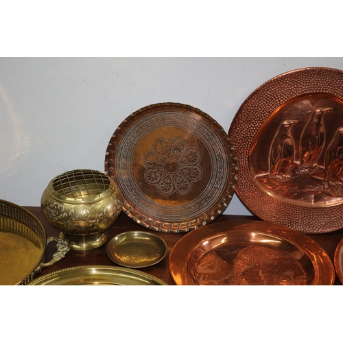 359 - Selection of Brass and Copper Items