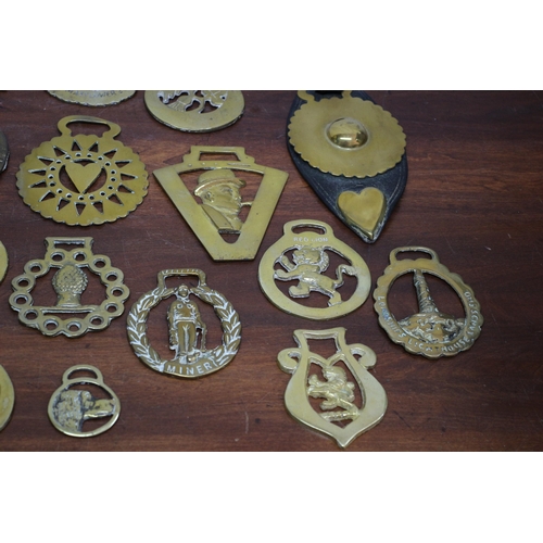 360 - Selection of Horse Brasses