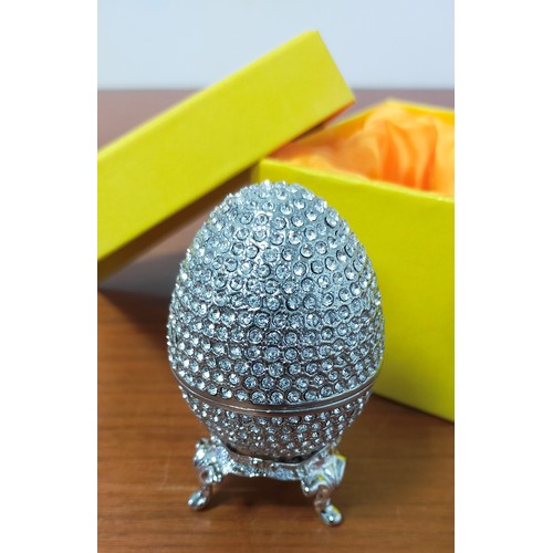 405 - Very Nice Boxed Platinum Coloured Swarovski Style Crystal Covered Faberge Egg on Sand