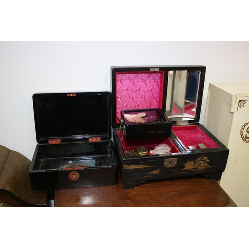 35 - Mixed Lot of Vintage Boxes, Sindy Doll Wardrobe, Metalware, Battery Driven Clock and a Oriental Figu... 