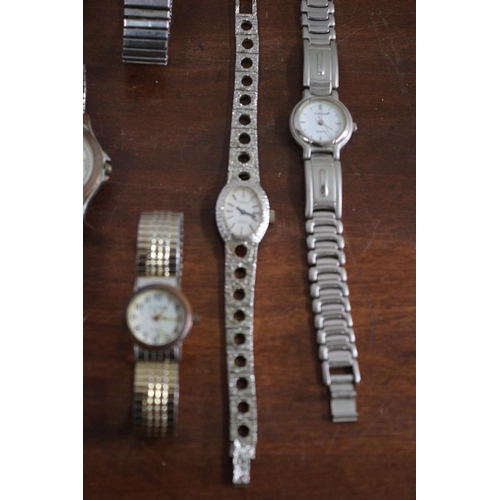 51 - Selection of Wrist Watches + 2 Expandable Bracelets