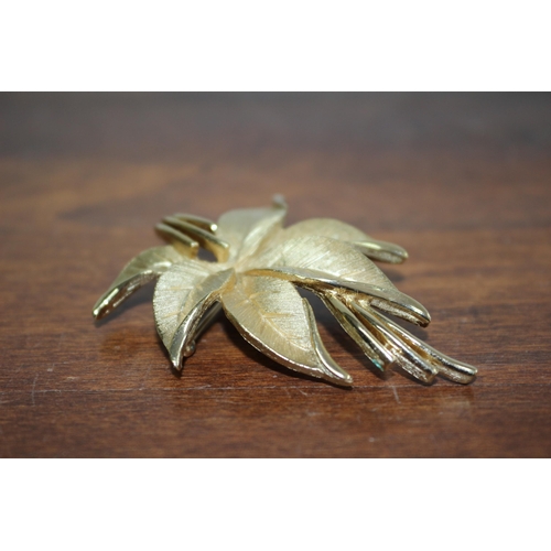 73 - Vintage Italian Trifari Leaf Brooch