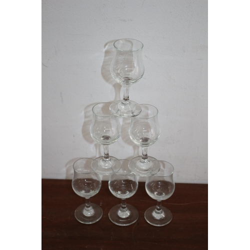 90 - Set of 6 Vintage Sherry Glasses