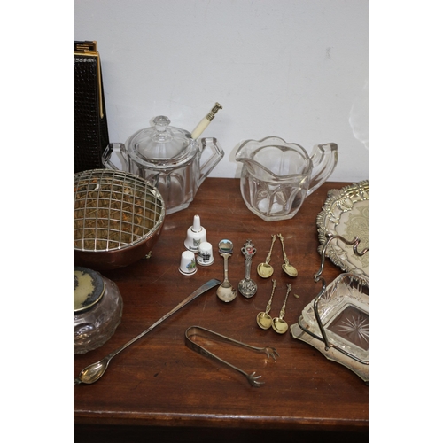 95 - Mixed Lot Containing a Vintage Handbag, Brass/metal ware, Sheet Music and More