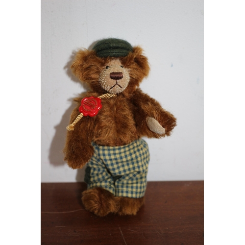 138 - 2009 Collectable Hermann Bear 15cm