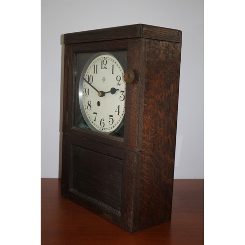 175 - Very Nice Example of a Vintage Station Masters Wall Hung Clock in Case - With Pendulum and Key - 58 ... 