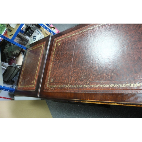 26 - Pedestal Desk & Filing Cabinet with Leather top