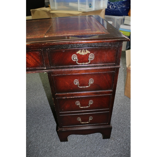 26 - Pedestal Desk & Filing Cabinet with Leather top