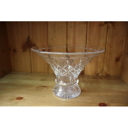 121 - Crystal Dish , approx 21cm