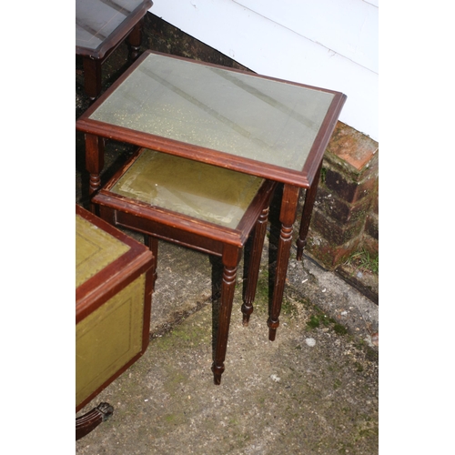 139 - Leather Top Table With Drawers & 2 x Nest of 2