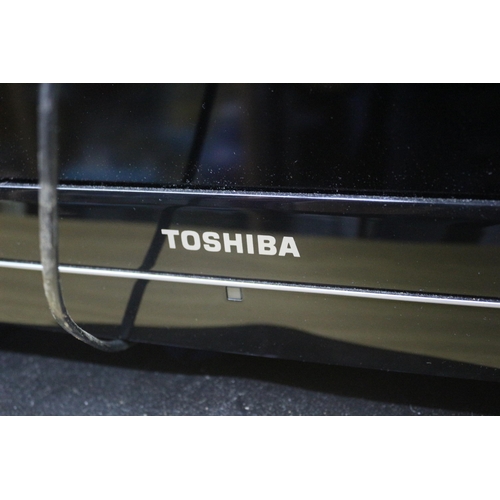 142 - Toshiba 32 Inch TV, Untested