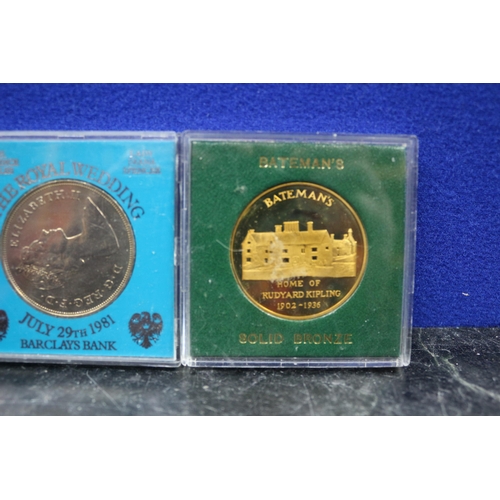 166 - Barclays Commemorative Coins, x2 Bronze National Trust Coins & £2 Coin