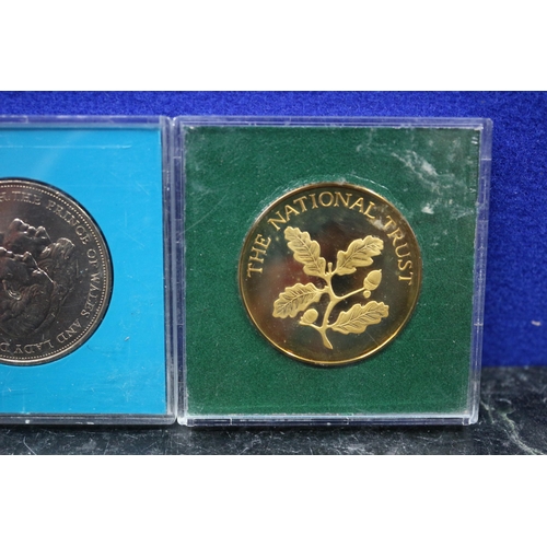 166 - Barclays Commemorative Coins, x2 Bronze National Trust Coins & £2 Coin