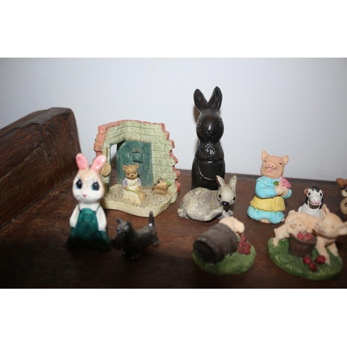 216 - Selection of Animal Figurines including Phillip Laureston and Enesco by Mary Rhyner