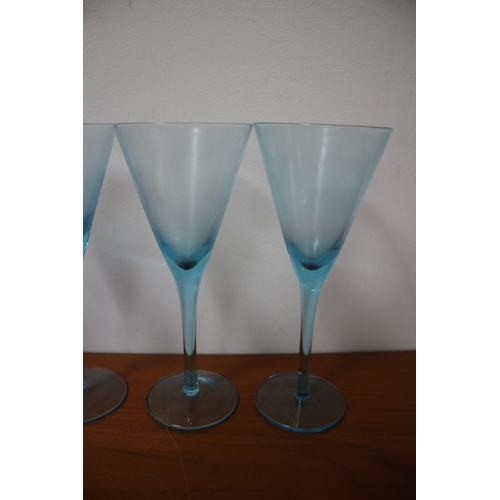 22 - Set of 4 Glass Flutes