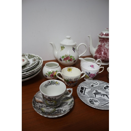 44 - Selection of Chinaware, Alfred Meakin, Copeland, Spode, Some Nibbles