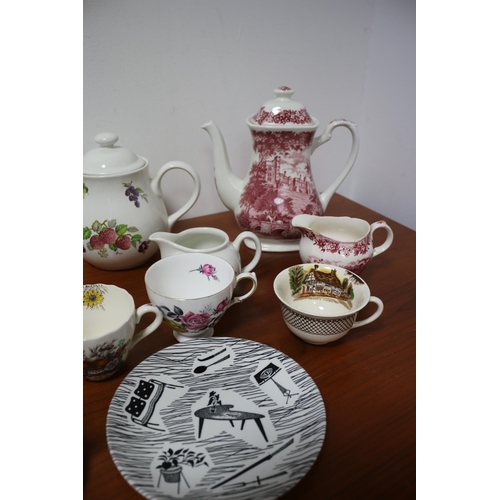 44 - Selection of Chinaware, Alfred Meakin, Copeland, Spode, Some Nibbles