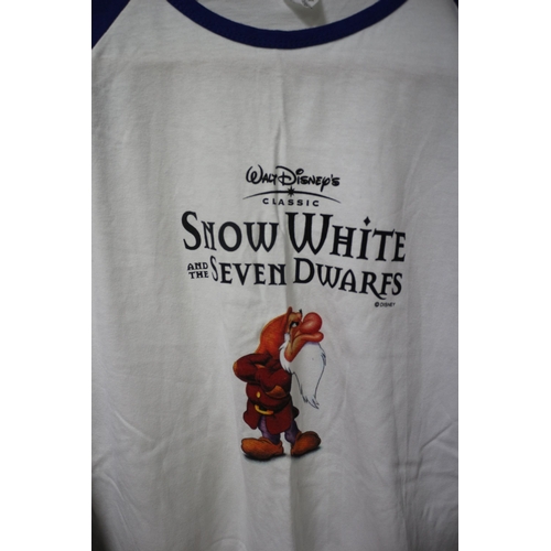 47 - Snow White & The Seven Dwarfs Promo T-Shirt, Size XL