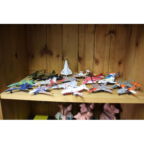 86 - Collection of Matchbox Maisto Planes & Other Diecast